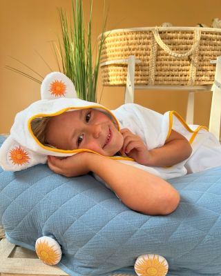 11.11. k objednání 🎉 Představujeme naši nejnovější kolekci kojících polštářů s knoflíky! 🌟 Tohle nejsou jen tak obyčejné...